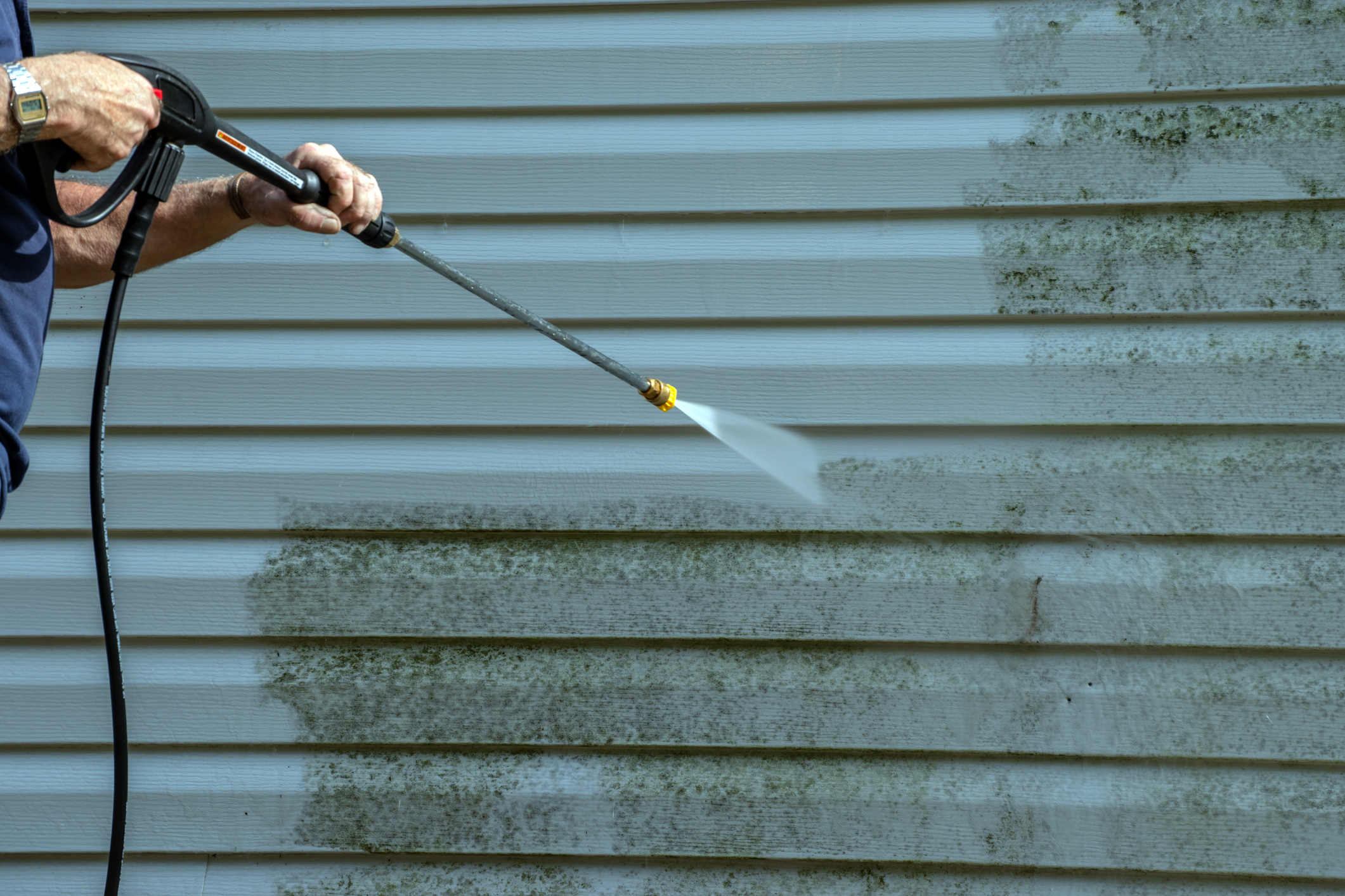 the best pressure washing company in raleigh, durham, and chapel hill power washing siding